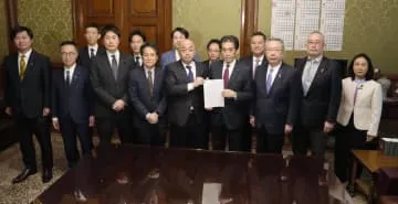 選挙ポスター規制法案を提出