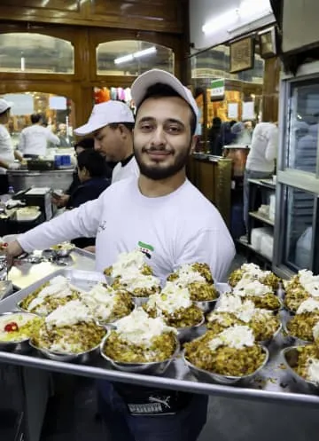 シリア首都のアイス店は創業1895年、「自由の味」どうぞ