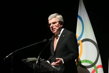 バッハ氏、IOC委員も退任へ