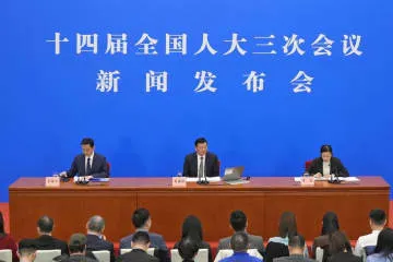 中国全人代、対米議論へ