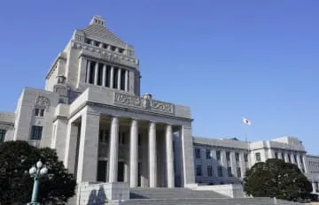 給食無償化5月に制度設計