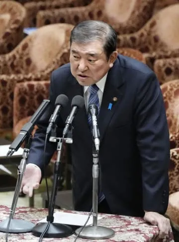 石破首相、自民幹部と協議し結論