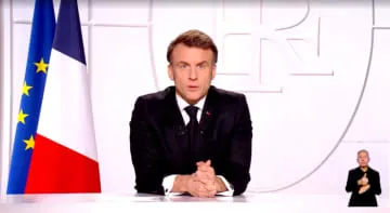 仏の核で欧州防衛へ議論