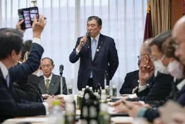 首相、参院選勝利へ決意