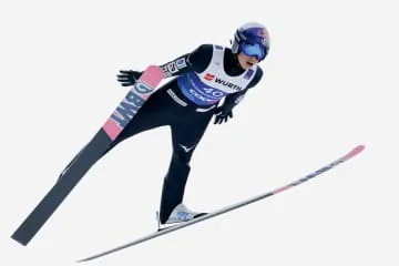 ジャンプ男子で小林陵侑3位
