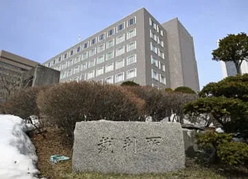 頭部切断、父の殺人ほう助認めず