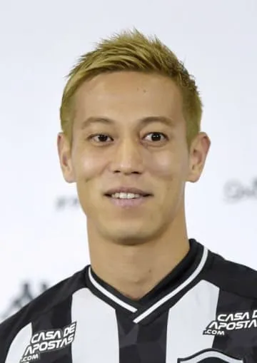 本田圭佑、カンボジアGM退任