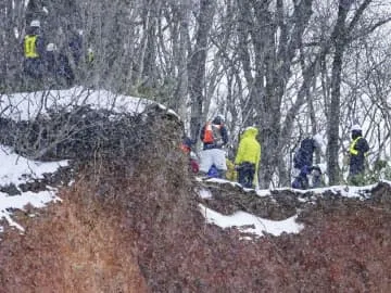 山形の土砂崩れ、雪解け水影響か