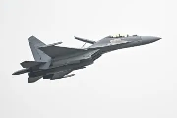 中国軍用機57機が活動