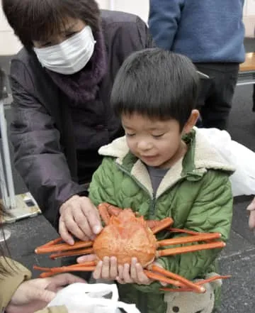 鳥取・境港で「カニ感謝祭」