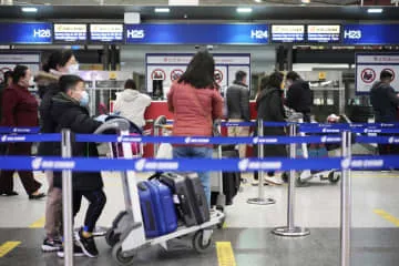 中国、3年ぶり海外団体旅行解禁