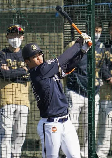 オリックス太田、山本から一発