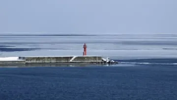 北海道紋別市で流氷接岸