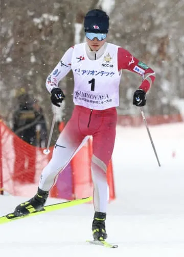 複合男子、長野・飯山の山崎V