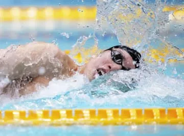 競泳、松元が2種目で優勝